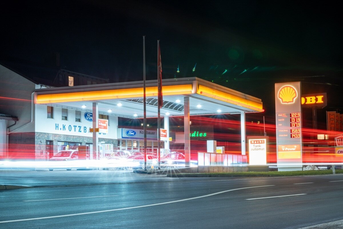 Pricers for Gas Stations